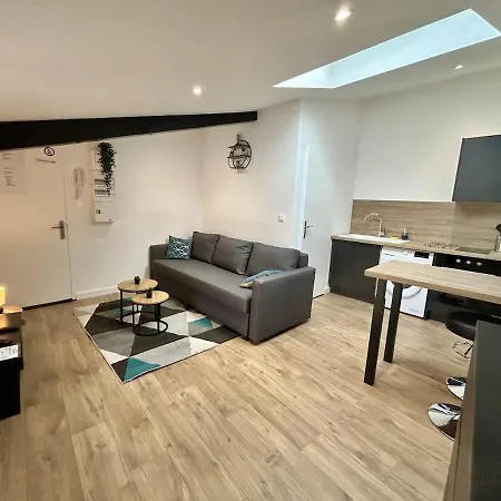 L'ecrin Manosquin 아파트 *